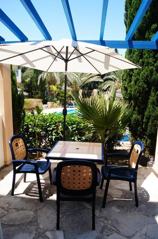 Regina Gardens Lovely Apartment Paphos Ngoại thất bức ảnh